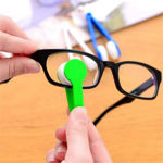 Picture of Microfiber Portable Eyeglass Lens Cleaner Brush