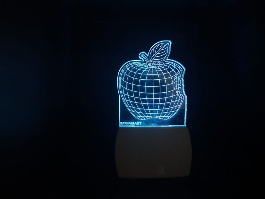 Picture of 3d Acrylic Apple Night Lamp