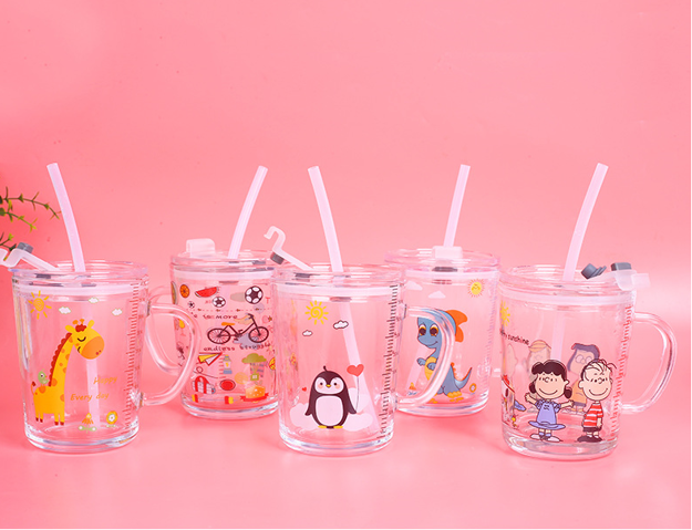 https://vootmart.com/images/thumbs/0014412_glass-coffee-mug-with-straw-and-lid-cartoon-creative-kids-glass-milk-cup-juice-glass-water-bottle-gi_625.png