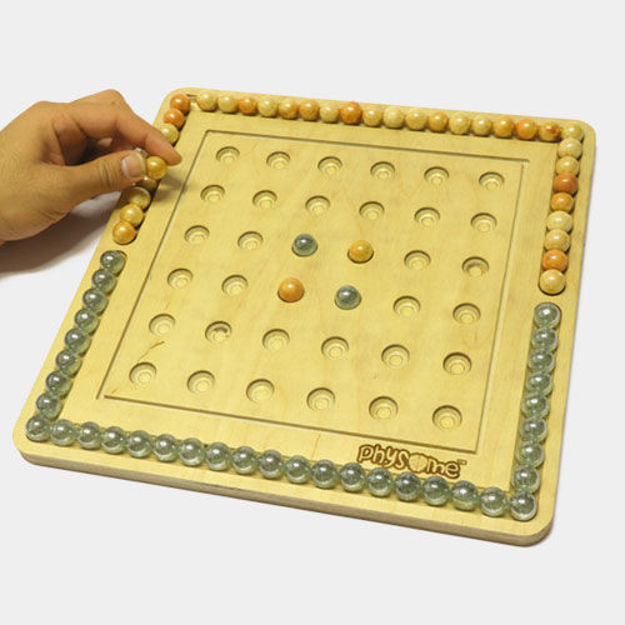 Picture of Wooden Othello Game Board | Marble Board Game With Glass Marbles
