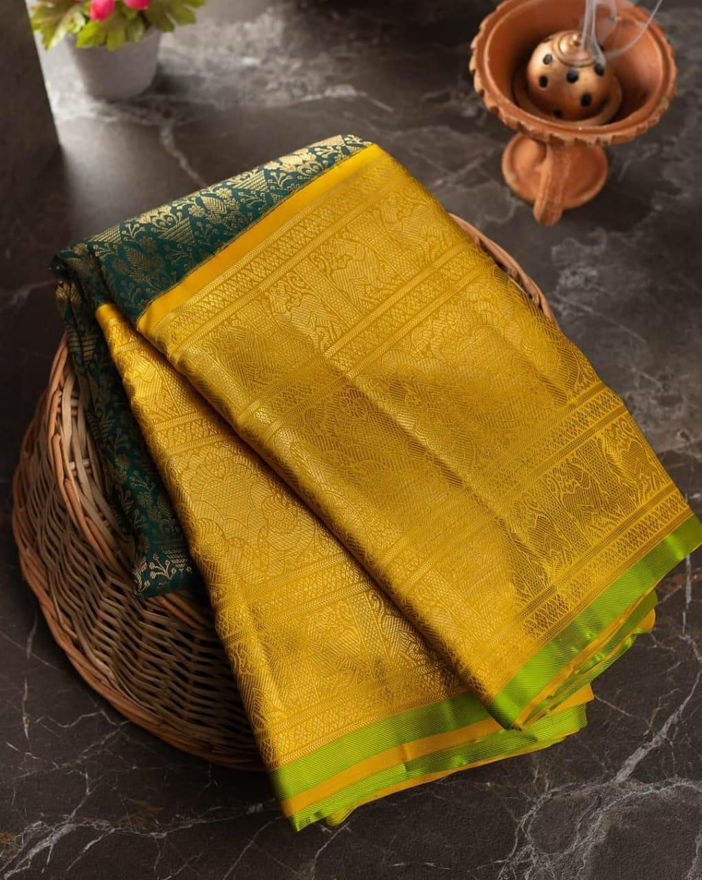 Picture of Riya Archaic Traditional Kanchi Soft Silk Sari With Attached Blouse