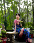 Picture of Jacquard Work Beautiful Saree With Blouse Pice
