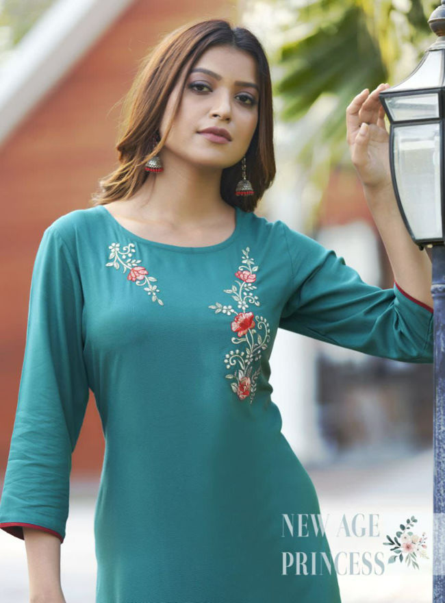 Picture of Pure  Georgette With   Fancy Lace &  Beautiful Blouse Kurti
