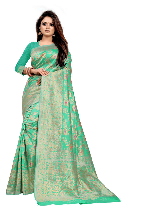 Picture of Soft Lichi Silk Cloth Beautiful Rich Pallu Green Saree.For Woman